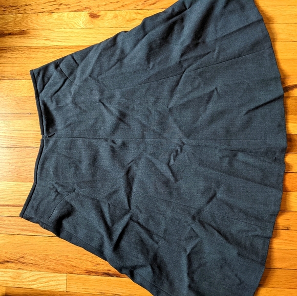 Skirt - Picture 4 of 4